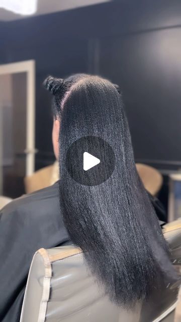 Amia McKinney on Instagram: "Your blowout is the foundation of a smooth press! ✨

My favorite thing to do is go in with my @shopluxpro Moroccan Oil right after. It’s super lightweight and adds the perfect amount of shine for your press. A little goes a long way and I be RUNNING through these bottles! 

Memphis Healthy Hair Specialist
Click the link in my bio to schedule your next appointment! 

#microlinkswithmia #miasmanemethod #memphisstylist #microlinksmemphis #microlinks #microlinksnashville #naturalhairmemphis #naturalstylist #901 #tapeinextensions #memphistapeins #memphisitips #itips #explorepage #extendedponytails #t3pro #t3hair #memphisponytails #slayology #slayologypro #memphiscolorist #memphiscolor #miasmane" Itips Microlinks On Natural Hair, Microlinks Black Hair Styles, Dominican Blowout On Natural Hair, Silk Press Natural Hair Long, Dmv Hairstylist, Natural Hair Blowout Styles, Dominican Blowout, Natural Hair Blowout, Pressed Natural Hair