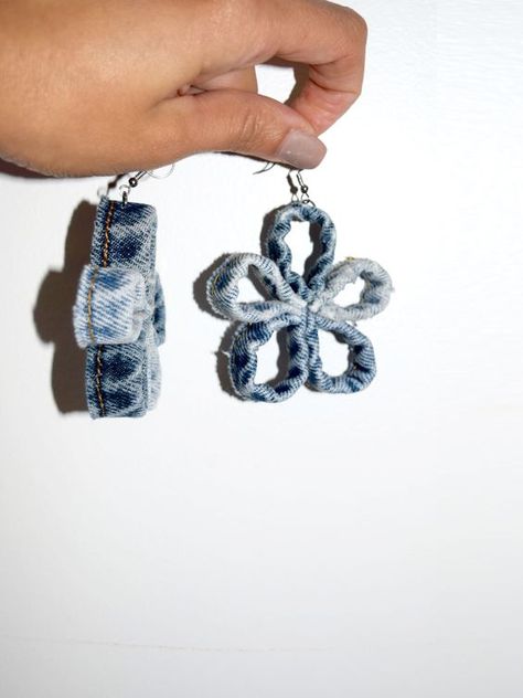 Jean Jewelry, Recycled Ideas, Tas Denim, Flower Snowflake, Denim Earrings, Accessories Sewing, Denim Crafts Diy, Crafts Diy Projects, Sac Diy