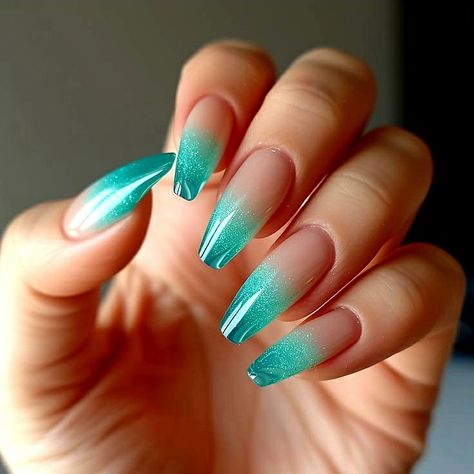 Ombre Blue Nail Designs, Teal Gradient Nails, Green And Blue Ombre Nails, Aqua Ombre Nails, Teal Almond Nails, Aqua Nail Designs, Seaglass Nails, Aqua Nails Design Ideas, Blue Ombre Nail Designs