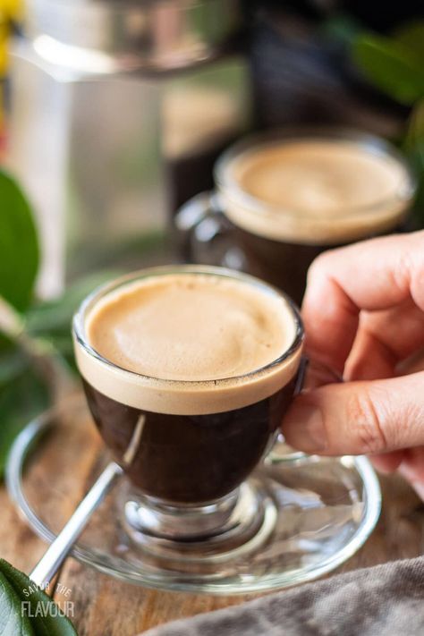 Want to learn how to make Cuban coffee at home? You don't have to move to Miami to have an amazing café Cubano. With this easy recipe, you can replicate your abuela's delicious espresso with the espumita on top! Cuban Coffee Recipe, Cubano Recipe, Cubano Coffee, Café Cubano, Cuban Cafe, Espresso Drink, Cafe Bustelo, Tres Leches Cake Recipe, Milk Cafe