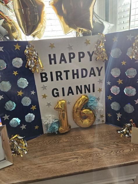 Birthday Punch Board Ideas, Punch Board Birthday, Birthday Punch Board, 16th Birthday Gifts For Boys, Birthday Countdown Ideas, Birthday Punch, Aaliyah Birthday, Countdown Ideas, Countdown Gifts