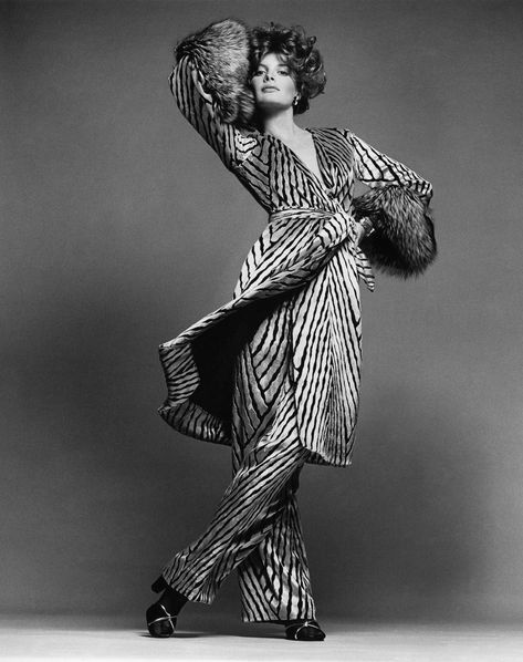 Vintage Fashion 70s, 70s Vogue, Francesco Scavullo, Rene Russo, Vogue Photo, Vogue Models, Fashion 1970s, Fashion 70s, Elsa Peretti