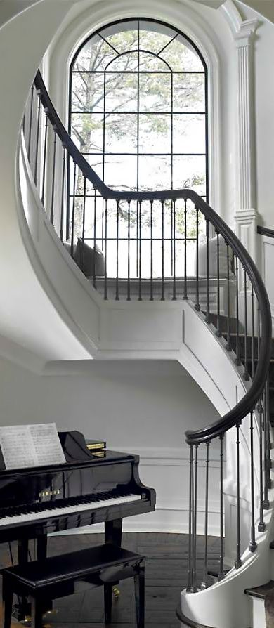 ༺Black & White༺ Stairs Window, Spiral Stair, White Stairs, Stairs Design Interior, Escalier Design, Stair Case, Foyer Decorating, Lan Can, Interior Stairs