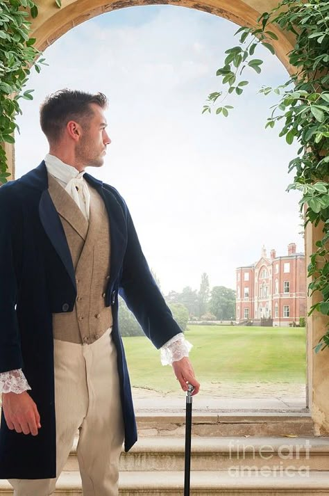 Bridgerton Inspired Mens Outfits, Bridgerton Male Outfits, Bridgerton Mens Outfits, Victorian Era Men, Bridgerton Men, Edwardian Man, Era Victoria, Country Mansion, Victorian Men