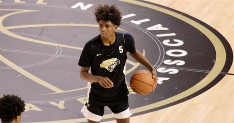 Aj Johnson Basketball, Aj Johnson, Texas Signs, My Taste In Men, Nba Draft, Lamelo Ball, Taste In Men, Class Of 2023, Basketball Pictures