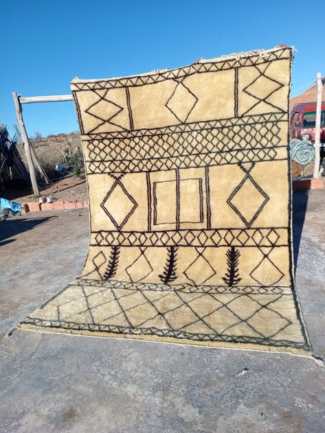 Moroccan Rugs Handmade exclusively for your place , Beni Ourain Rugs , Azilal Rugs , Kilim Rugs , Boujad Rugs and more.Available in different sizes and customized for your space. 8x10 rugs , 9x12 rugs , 3x5 rugs.Check our website for a tour in our Rugs Gallery! 3x5 Rugs, 9x12 Rugs, Rugs 9x12, Moroccan Home Decor, Scandinavian Rug, Checkered Rug, Rugs Handmade, Boujad Rug, Rug Gallery