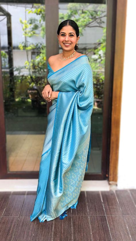 Shama Sikander Saree, Surekha Konidela Sarees, Anchor Shyamala Saree, Karishma Tanna Saree, Singer Sunitha Sarees, Boutique Style, Bridal Sarees South Indian, Cute White Dress, Cotton Saree Designs