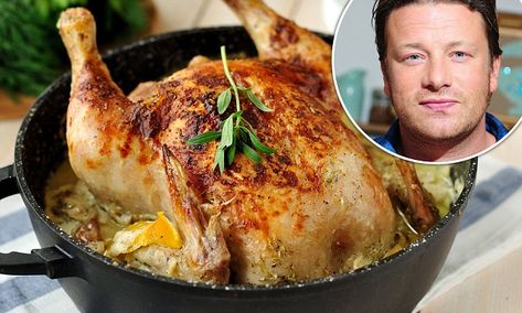 Whole Chicken In Oven, Best Way To Cook Chicken, Chicken In Milk, Jamie Oliver Chicken, Way To Cook Chicken, Whole Baked Chicken, Main Food, Fry Chicken, Chicken Kitchen