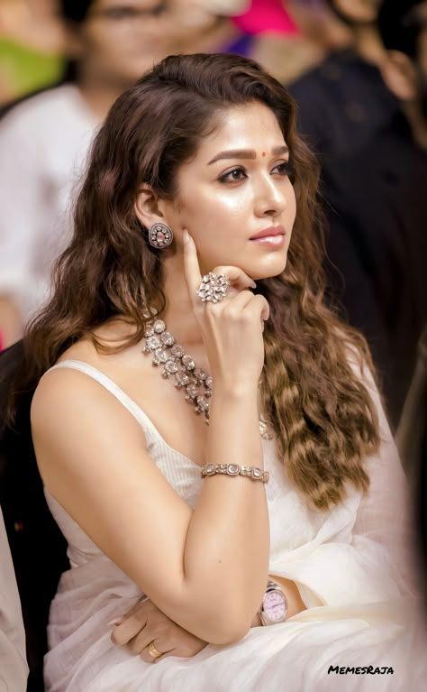 Nayanthara Hairstyle Makeup, Nayanthara Photos, Nayanthara Hairstyle, Inch By Inch, Actress Hairstyles, Stunning Hairstyles, Actress Pics, Indian Actress Hot Pics, Celebrity Makeup