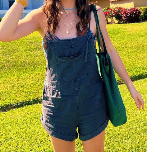 Billabong Overalls Outfit, Billabong Overalls, Billabong Outfits, Overalls Outfit, Fitness Inspo, Overall Shorts, Billabong, Fit Inspo, Cute Clothes