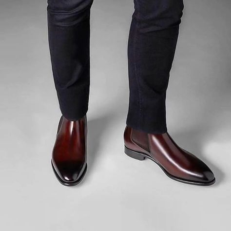 Leather Shoes Men Formal, Gents Shoes, Boots Outfit Men, Boots Chelsea, Gentleman Shoes, Handmade Leather Shoes, Mens Boots Fashion, Mens Leather Boots, Chelsea Boots Men