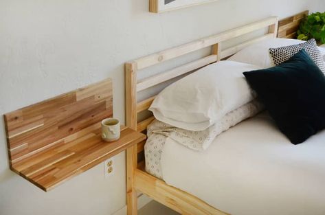 Nightstand Attached To Bed, Diy Bed Shelf, No Room For Bedside Table Small Spaces, Shelf Above Bed Instead Of Nightstand, No Bedside Table Ideas, Bed Side Shelf Ideas, Diy Shelf Nightstand, Bedside Shelf Diy, Hanging Night Stands