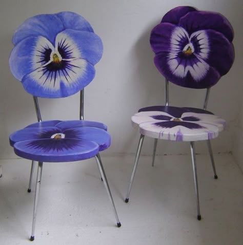 Funky Furniture, House Room, Dream Decor, Dream Rooms, Dream House Decor, Aesthetic Room Decor, Pansies, House Rooms, Aesthetic Room