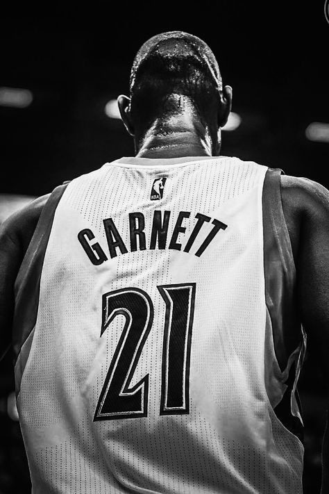 Kevin Garnett Wallpaper, Anuel Aa Wallpaper, Aa Wallpaper, Retro Nba, Tupac Pictures, Kevin Garnett, Minnesota Timberwolves, Bruce Willis, Tupac