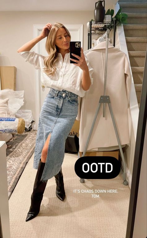 Blue Jean Casual Outfit, Midi Denim Skirt And Boots Outfit, Midi Skirt And Button Down Shirt, Jean Skirt With Boots Outfit, Denim Skirt With Denim Jacket, Denim Midi Skirt And Boots, Long Denim Skirt Outfit With Boots, Styling A Denim Midi Skirt, Denim Skirt Office Outfit