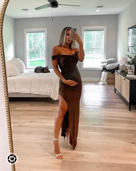 Pregnancy Dresses For Wedding Guest Formal, Dressy Maternity Dresses, Maternity Dresses For Wedding Guest Fall, Black Tie Wedding Guest Dress Maternity, Maternity Event Dress, Pregnant Fall Wedding Guest Outfit, Maternity Formal Dresses, Maternity Gala Dress, Black Tie Wedding Guest Dress Pregnant