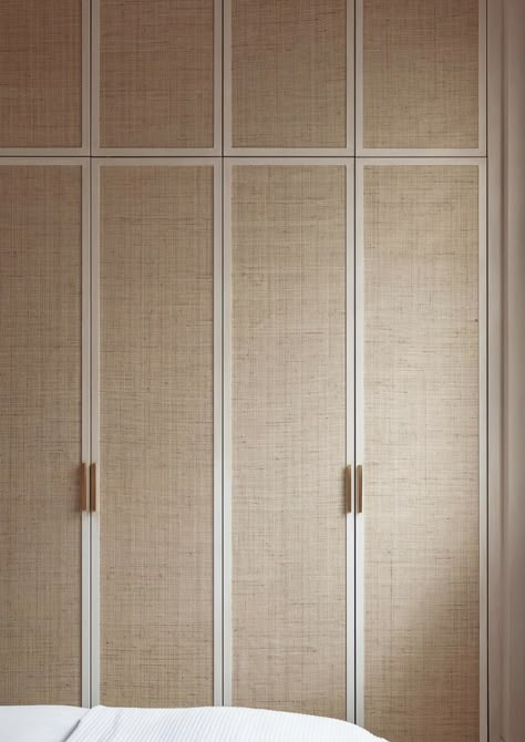 Rattan Closet Doors Modern, Grasscloth Closet Doors, Rattan Fitted Wardrobe, Cane Wardrobe Doors, Cane Wardrobe Design, Wardrobe Doors Ideas, Rattan Sliding Door, Wicker Wardrobe, Wall Wardrobe Design