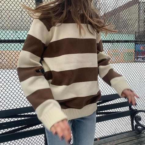 Oversized Striped Sweater, Striped Knitted Sweater, Sweater Brown, Bodycon Floral Dress, Striped Sweatshirts, Knitted Tops, 90s Grunge, Cotton Pullover, Sweaters Online