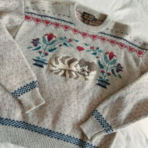 Vintage 80s sleepy kitten Eddie Bauer wool sweater Size L $95 Comment “I want it” or dm me if you would like to buy this sweater 🤍 Grandma Sweater Aesthetic, Sweater Aesthetic, Sleepy Kitten, Grandma Sweater, Knit Sweaters, Vintage Knitting, Vintage Sweaters, Wool Sweater, Eddie Bauer