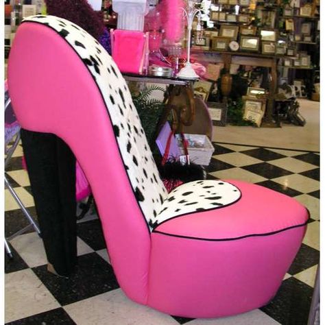 would be perfect for my living room! High Heel Chair, High Heel Shoe Chair, Shoe Chair, Hot Pink High Heels, Pink High Heel Shoes, Funky Chairs, Dream Furniture, Pink High Heels, Glam Room