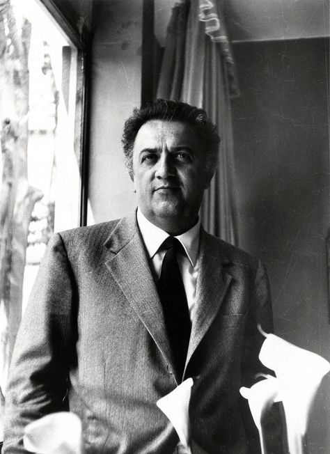 Federico Fellini Fellini Films, Italian Cinema, Federico Fellini, Ingmar Bergman, Movie Directors, Getting Drunk, Film Director, Personalities, Orchestra