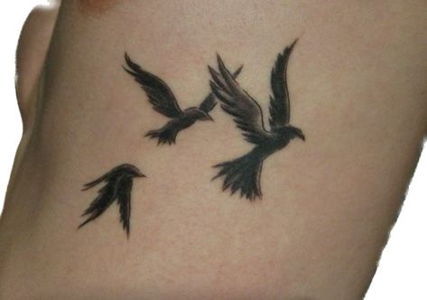 Ravens Tattoo, Tattoo Birds, Tattoo Off, Crow Tattoo, Silhouette Tattoos, Raven Tattoo, Living Art, Bird Silhouette, Wings Tattoo