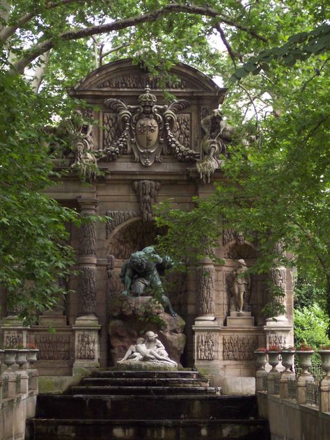 Luxembourg Gardens, Stone Fountains, Garden Fountain, Landscape Decor, Water Fountain, Luxembourg, Travel Dreams, Garden Landscaping, Paper Flowers