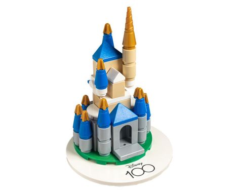 LEGO 6470860-1 Disney Mini Castle (Disney 2023) Lego Disney Princess Castle, Mini Lego House, Mini Lego Ideas, Mini Lego Builds, Lego Haunted House, Lego Disney Castle, Mini Castle, Castle Disney, Disney 2023