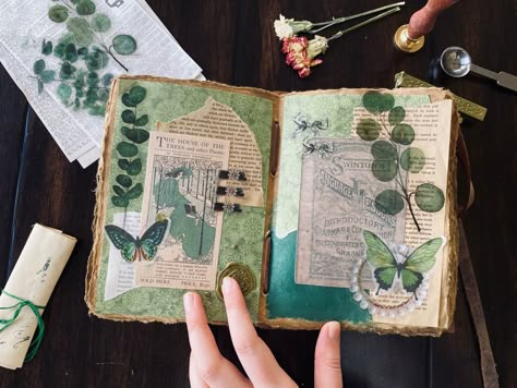 Journal Green Aesthetic, Junk Journal Ideas Inspiration Pockets, Green Scrapbook Aesthetic, Green Scrapbook Ideas, Junk Journal Spread, Green Theme Journal Ideas, Junk Journal Spread Ideas, Green Journal Ideas, Nature Journal Aesthetic