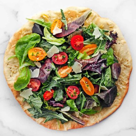 Mixed Greens Salad Pizza with Parmesan Crust | Last Ingredient Pilsbury Recipes, Mixed Greens Salad, Salad Pizza, Greens Salad, Salad Mixed Greens, Weekend Cooking, Ambrosia Salad, Pizza Ingredients, Eat Salad