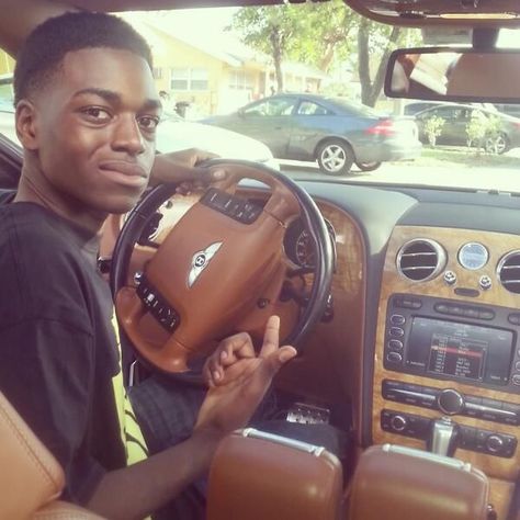 Kodak Black Wallpaper, Lil Kodak, Serie Bmw, Black Memes, 2013 Swag Era, Current Mood Meme, Rap Wallpaper, Kodak Black, Rap Aesthetic