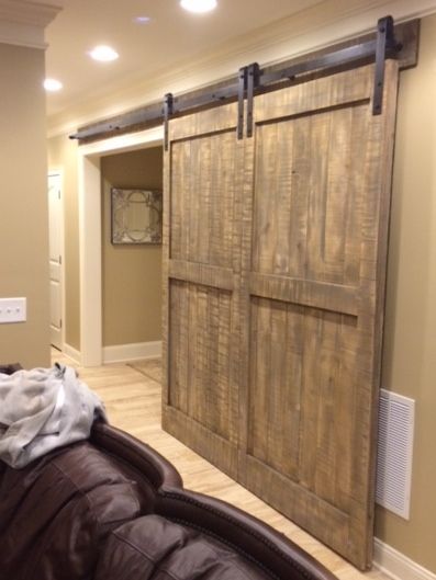 Custom Pine Barn Door. (Large Single Doors that looks like a double door) www.europeanantiquepine.com Barn Door Garage, Doors Aluminium, Double Door Entryway, Garage Door Types, Barn Door Closet, Garage Door Design, Door Entryway, Basement House, Double Barn Doors