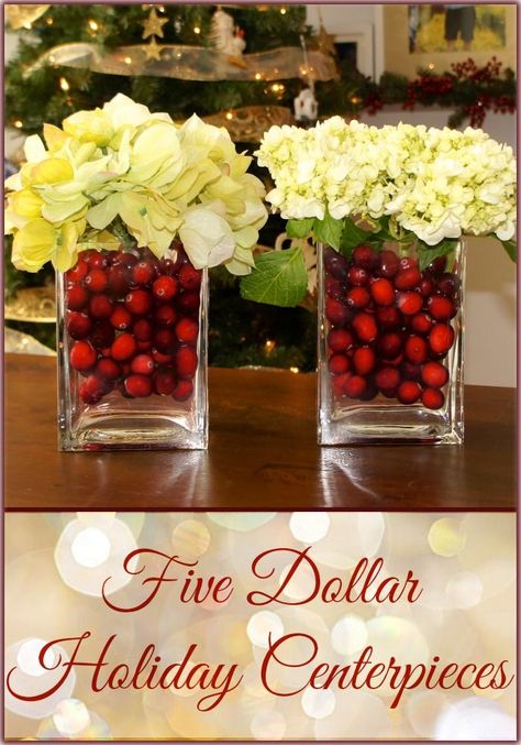 $5 #Holiday #Centerpieces - doing this for #christmas!. Good idea for mops holiday party! Diy Christmas Table, Tafel Decor, Christmas Table Centerpieces, Christmas Centerpieces Diy, Christmas Tablescape, Navidad Diy, Holiday Centerpieces, Party Centerpieces, Christmas Centerpieces