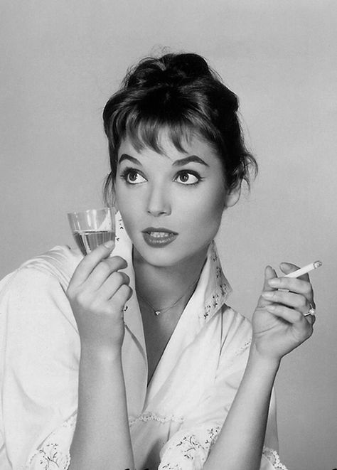 Elsa Martinelli Elsa Martinelli, Italian Cinema, Ali Mcgraw, Elsa Pictures, Old Film Stars, Yvonne De Carlo, Julie Christie, Janet Leigh, Rita Moreno