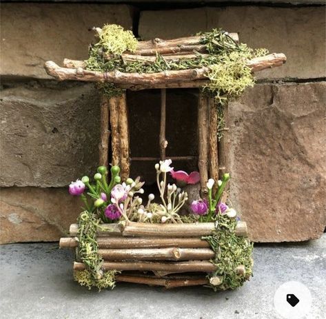 Fairy Window, Fairy Garden Fence, Miniature Fairy Figurines, فن النسيج, Fairy Garden Doors, Fairy Tree Houses, Fairy Garden Kit, Fairy Garden Furniture, Fairy Shoes