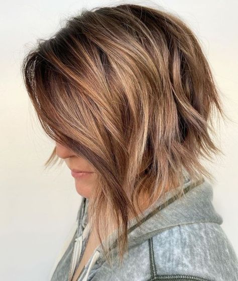 Short Hair with Highlights and Lowlights How To Balayage, Textured Haircuts, Balayage Short Hair, Trendy We Fryzurach, Balayage Short, Blonde Balayage Highlights, Short Ombre Hair, Short Dark Hair, Hair Adviser