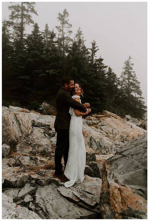 Acadia Elopement, Acadia National Park Wedding, Maine Elopement, Maine Wedding Venues, Moody Wedding Photography, Acadia National Park Maine, Coast Elopement, Outdoor Elopement, Photographer Travel