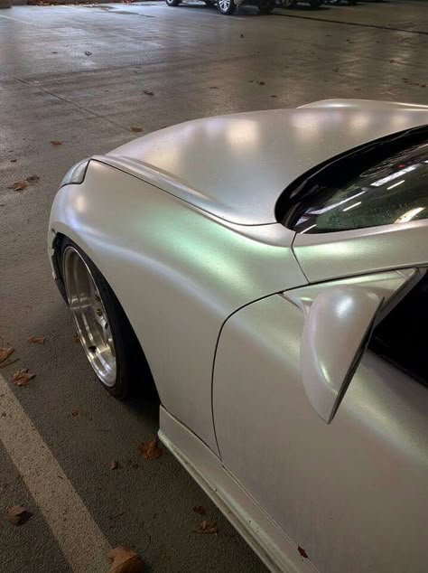 White Sports Car Aesthetic, Pearl Wrapped Car, Pearl Car Color, White Jdm Cars, Pearlescent Car, Car Wrap Ideas, 2 Color Nail Ideas, Pearl Car Wrap, White Car Wrap