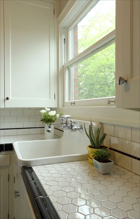 Period Perfect Kitchen: 1920-1930 | Inside Arciform Kitchen Counter Tiles Design, 1930s Country House, Tile Counters Kitchen, Tiled Countertops Kitchen, White Tile Kitchen Countertops, 1939 Kitchen, 1920s Kitchen Original, Kitchen Tile Countertops, Tiled Countertop