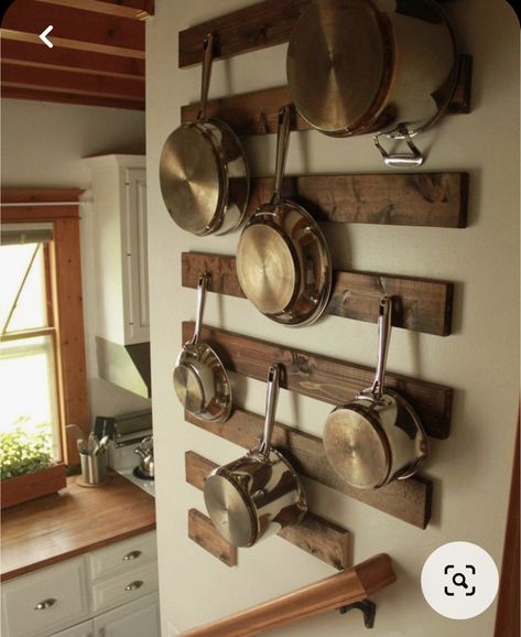 Desain Pantry Dapur, Kitchen Wall Storage, Desain Pantry, Kitchen Storage Hacks, Small Kitchen Storage, Rustic Kitchen Design, Cabin Kitchens, Diy Kitchen Storage, Tiny Kitchen