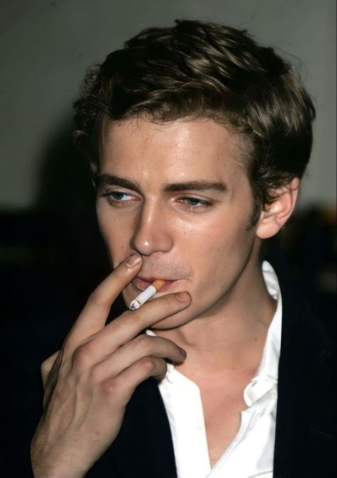 that's my love anakin skywalker Anakin Vader, Star Wars Anakin, Aaron Warner, Hayden Christensen, Anakin Skywalker, Jared Padalecki, Brad Pitt, Pretty Men