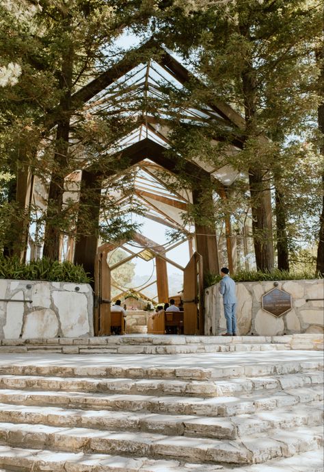 Beautiful glass chapel Glass Chapel California, Wooden Chapel Wedding, The Glass Chapel, Glass Wedding Chapel, Stained Glass Chapel, Glass Wedding Venues, Glass Church Wedding, Glass Chapel Wedding, Lake House Backyard