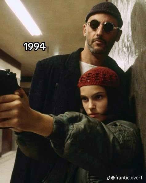 Leon The Professional Mathilda, Leon Matilda, The Professional Movie, Leon The Professional, Luc Besson, Jean Reno, Film Inspiration, Natalie Portman, Iconic Movies