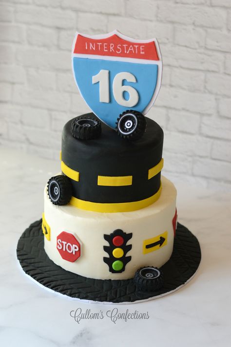 16 Birthday Driving Theme, Sweet 16 Cakes For Boys, Boy 16th Birthday Cake, 16th Birthday Cake Boy, 16th Birthday Cake For Boys, Birthday Cake For Guys, Cake For Guys, License Party, Sweet Sixteen Birthday Cake