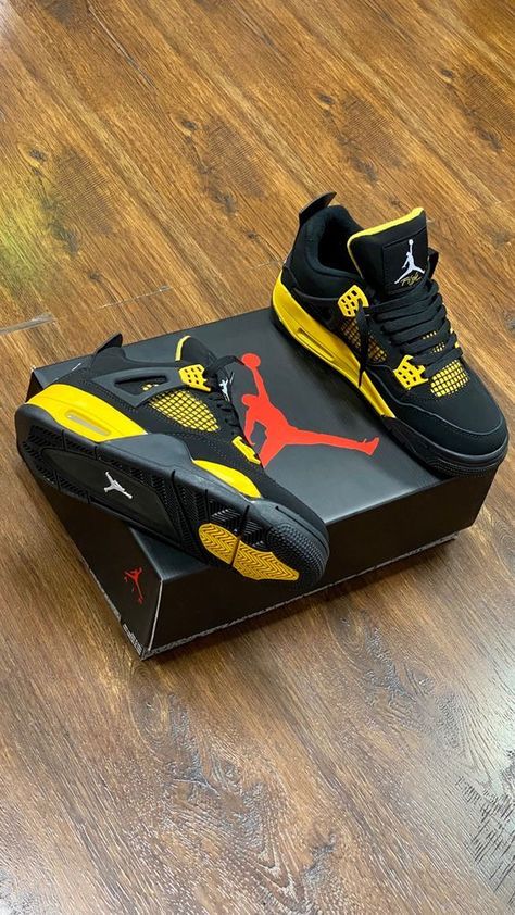 Jordan Thunder 4s, Thunder 4s Jordans Outfit, Jordan 4 Thunder Outfit, Jordan 4 Custom, Jordan 4 Yellow Thunder, Air Jordan 4 Thunder, Jordan 4 Yellow, Jordan 4 Retro Thunder, Jordans 4s