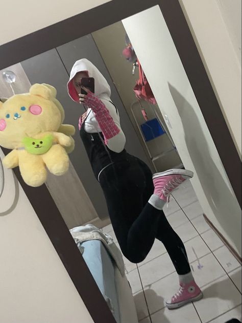 Spidergwen Halloween Costume, Gwen Costume Spiderman, Ghost Spider Cosplay, Spidergwen Costume, Ghost Spider Costume, Gwen Stacy Costume, Spidergwen Cosplay, Gwen Stacy Cosplay, Spider Gwen Costume