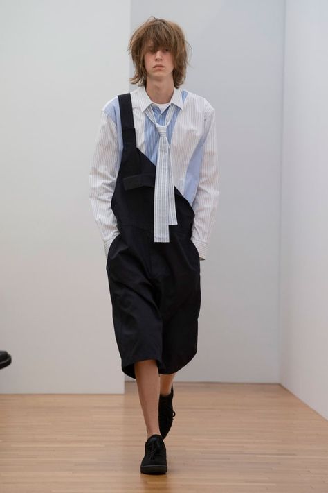 Comme des Garçons Shirt Spring 2023 Menswear Collection | Vogue Comme Des Garcons 2023, Male Styling, Commes Des Garcon, Ss23 Men, Japanese Menswear, Comme Des Garcons Menswear, Cdg Shirt, 2023 Menswear Fashion Show, Comme Des Garcons Men