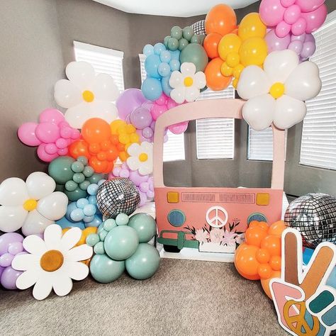 Two Groovy Birthday Party Bounce House, Groovy Balloon Backdrop, Groovy Balloon Decor, Groovy Balloon Bouquet, Groovy Photo Backdrop, Groovy Balloon Garland, Diy Groovy Party Decor, Groovy Balloons, Baby Birthday Balloon