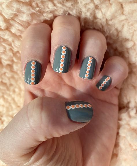 Dot Painting Nail Art, Nail Art Designs With Dotting Tool, Nail Art Easy For Beginners Dotting Tool, Nail Dotting Tool Ideas, Easy Nail Art Dotting Tool, Doting Nail Art Designs Simple, Nail Art Designs Dotting Tool, Easy Nail Art With Dotting Tool, Dotting Tool Nails