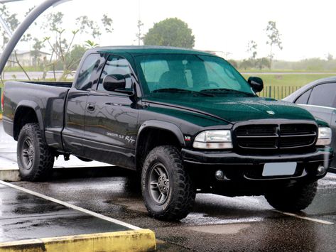 Dodge Dakota R/T 5.2 V8 CE 2000 | Marcos Acosta | Flickr 2002 Dodge Dakota, Dodge Dakota Ideas, Dodge Dakota Lifted, Ideal Aesthetic, Dream Trucks, Trophy Truck, Nissan Sunny, Dodge Dakota, Dodge Trucks